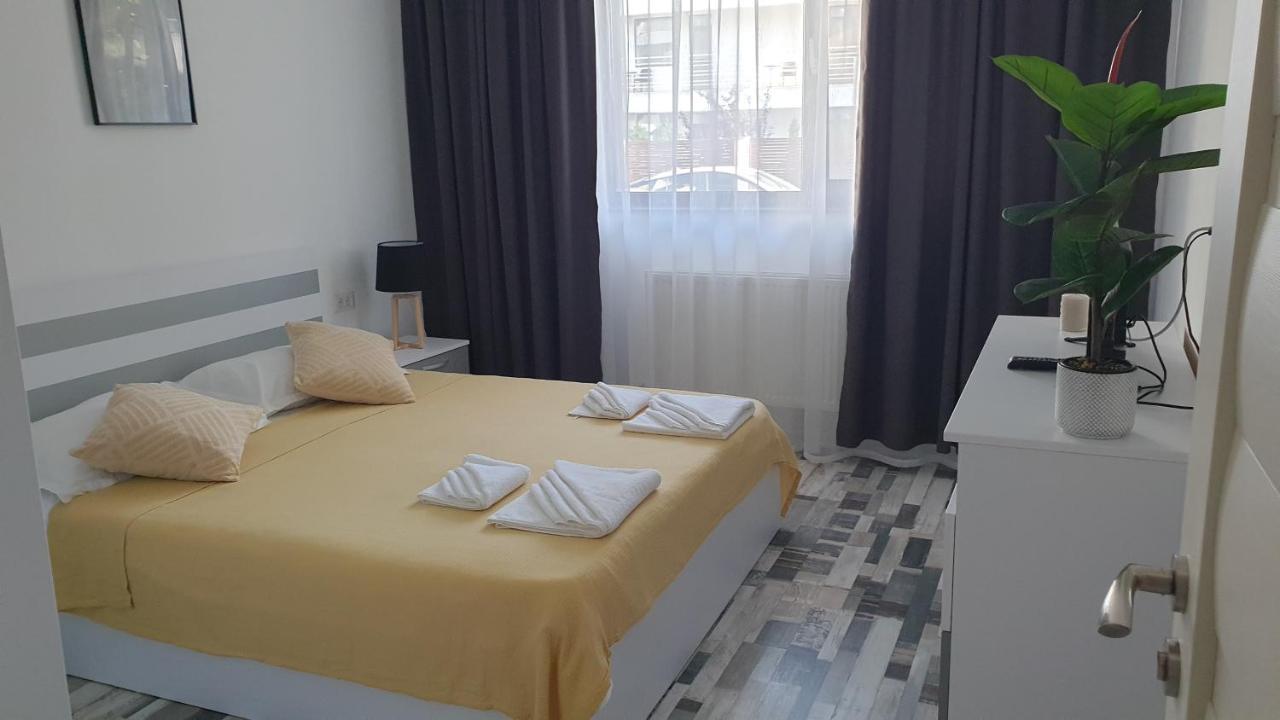 Summer Crib Mamaia-Sat Navodari Bagian luar foto