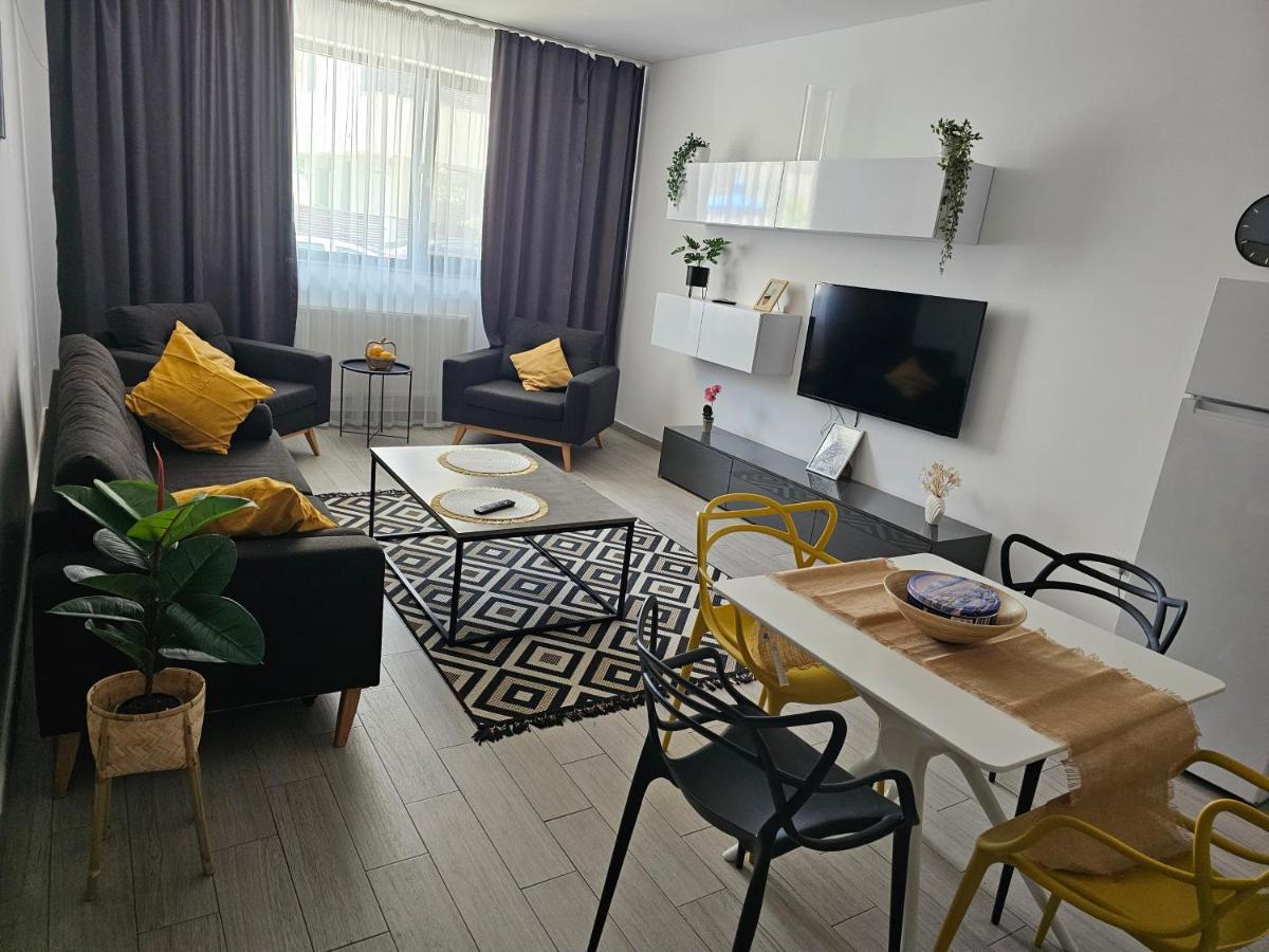 Summer Crib Mamaia-Sat Navodari Bagian luar foto